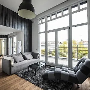 Clichy Apartament